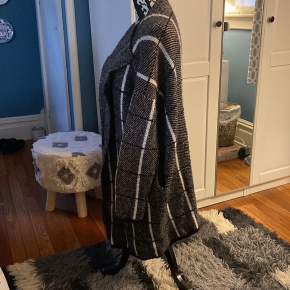 New Directions Sweater Coat - Picture 2 of 8